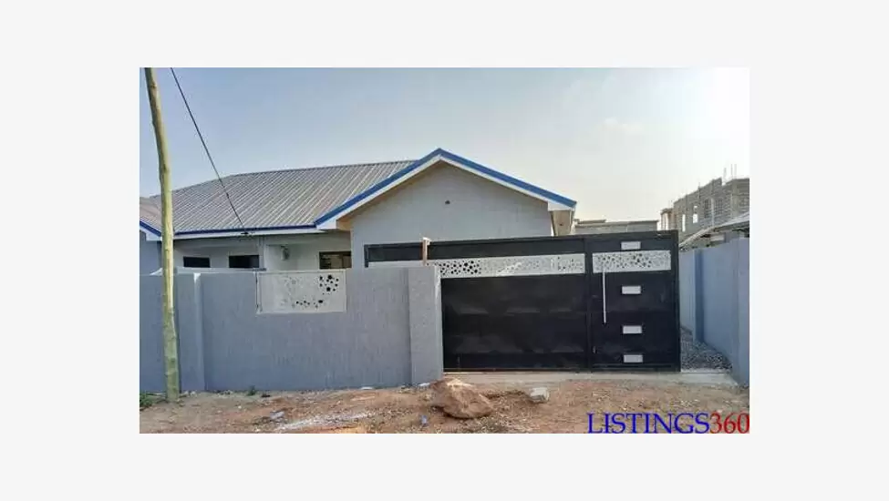 GH¢2,500 3Bedrms House For Rent At Com25.Tema